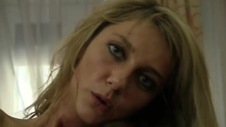 Dat Ass: Blonde bitch fucked in her ass by big cock