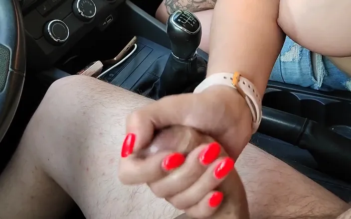 Emma_Alex: Car Adventure with Beautiful Girl. Almost Caught by Neighbor While...