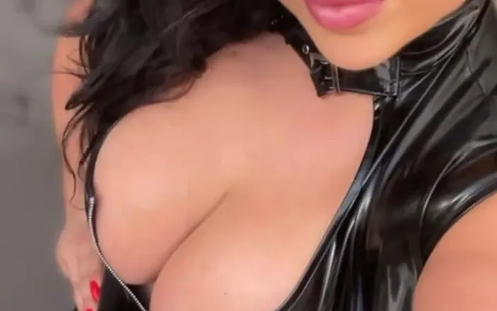 LadyAyse5: Call Me Goddess!