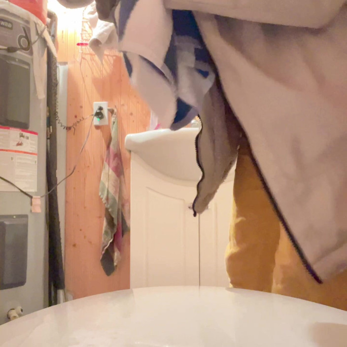 sweethanajapanese: Wet Mess Pussy in Shower Time