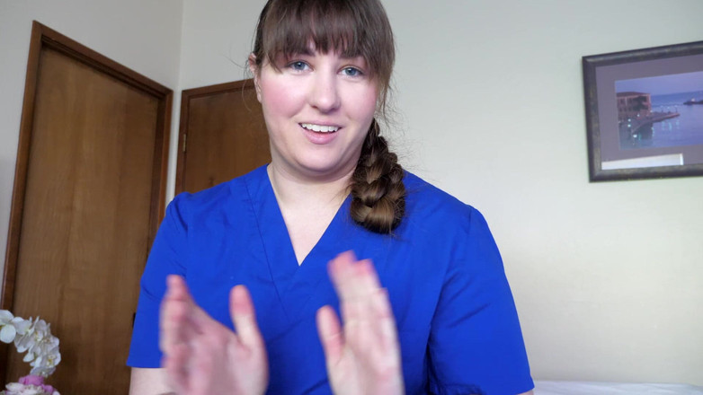 Princess Leia: Doktor poskytuje lékařskou pomoc