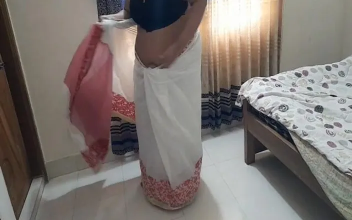 Aria Mia: Indian Sexy