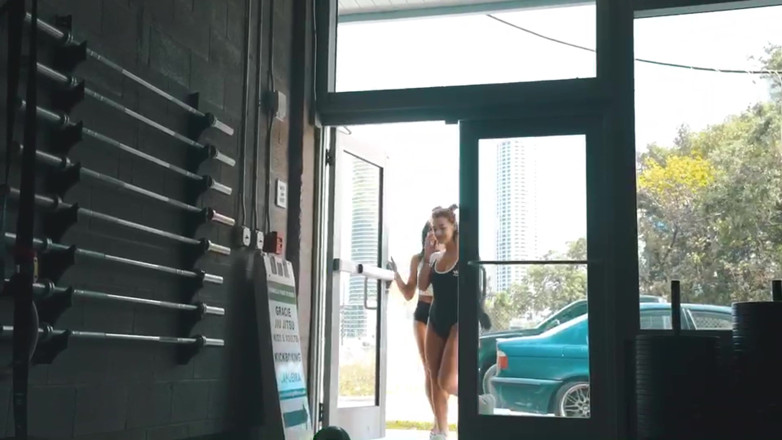 Evelin Stone: Babymommafit me trabaja en Miami