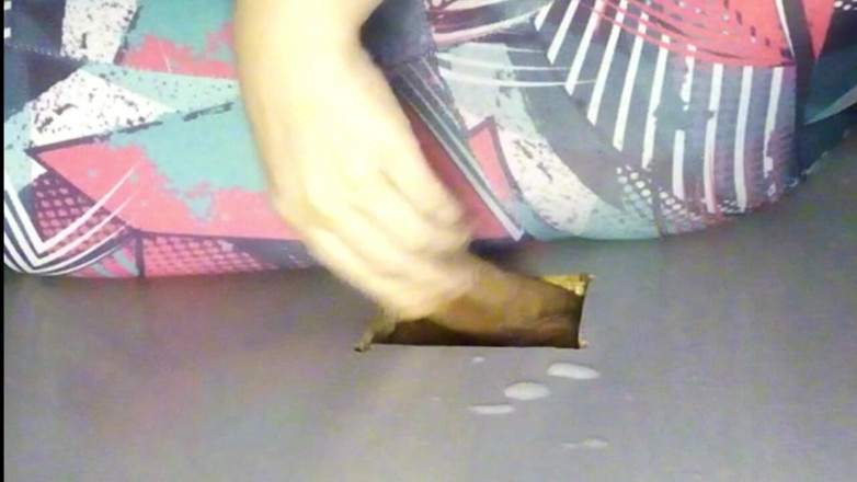 Sexoamateur: Handjob, gloryhole