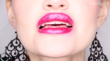 Lady Mesmeratrix Official: Kırmızı trans...