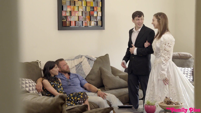 My family pies: Step sisters proposal - s4:e3
