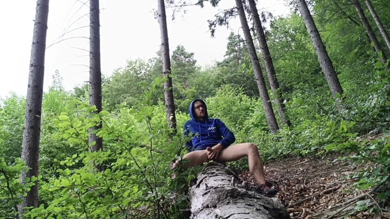 kickerscooter: Back at the Scene Rough Forest Fap with Massive
