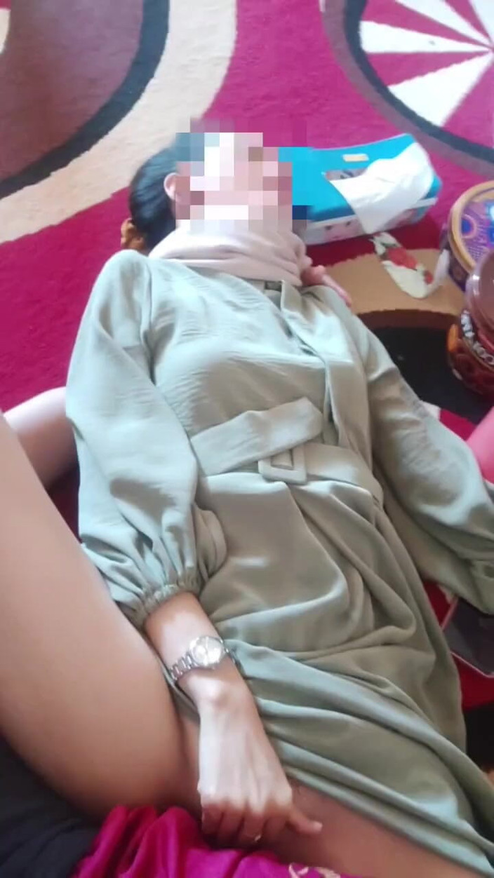 Bella Ivanka: Gadis remaja nakal ini dipuasin sama pacarnya