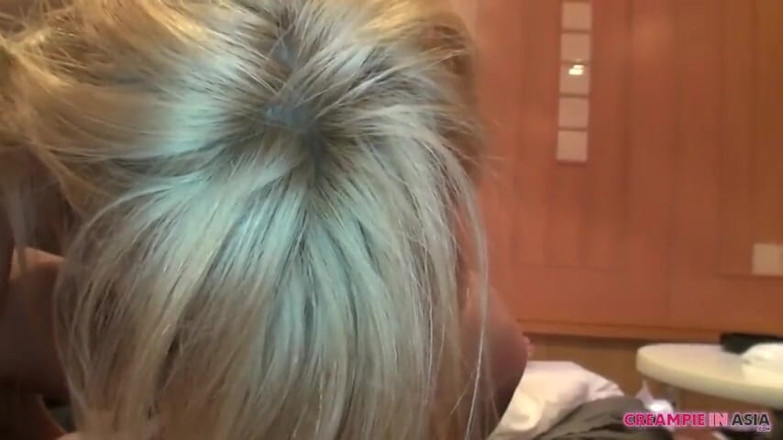 Creampie In Asia: Ella es una puta! Follada todos los días con varios...