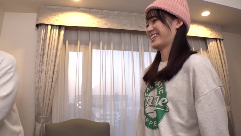 DOC channel: Part 1 Divine Purity Accompanying My Camera-loving Girlfriend for a Photo...