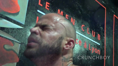 Hot rough sex special bareback: Cowok berumur 2133 dientot habis-habisan sama militer latino