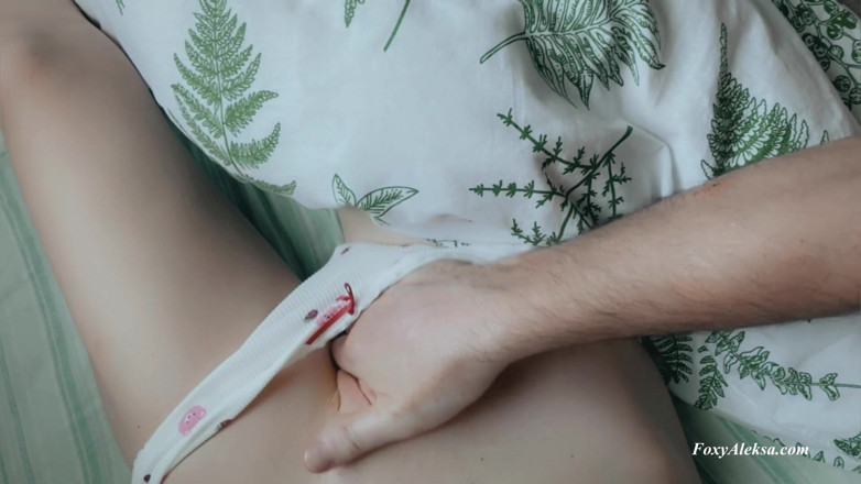 FoxyAleksa: Omg! Seine Finger Spielen Mit Meiner Vagina in Meinem Höschen,...