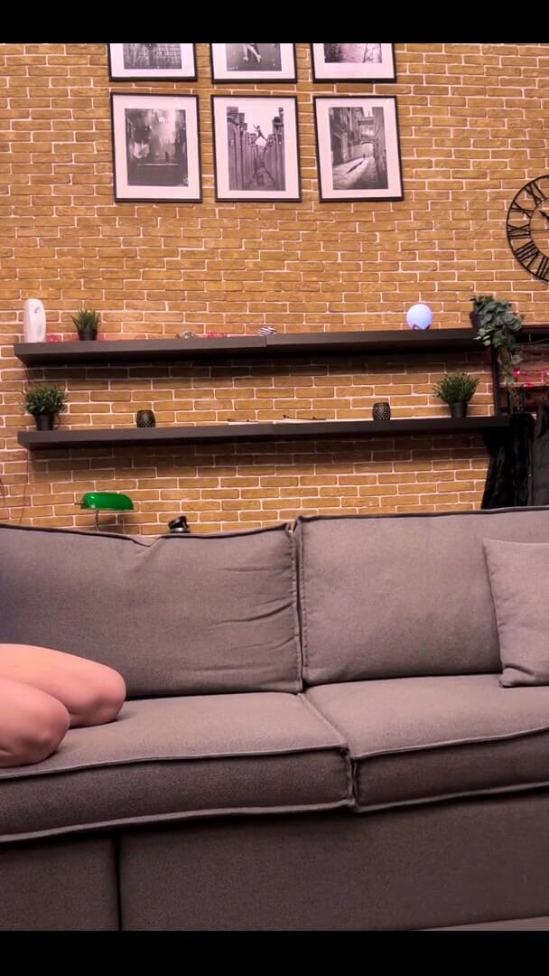 Jamie Young: 핫한 핑크 란제리를 입은 얼굴의 POV 깊은 침투