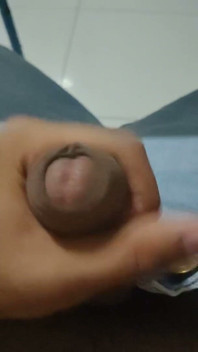 Xuất tinh từ pov đầu tiên