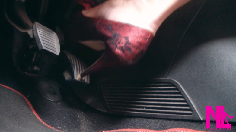Nyllady: Revving, Driving and Pedal Pumping on the Way in Red...