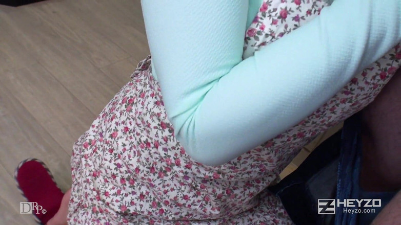 Heyzo: A Young Wife Who Is Addicted to a Cooking Class ~...