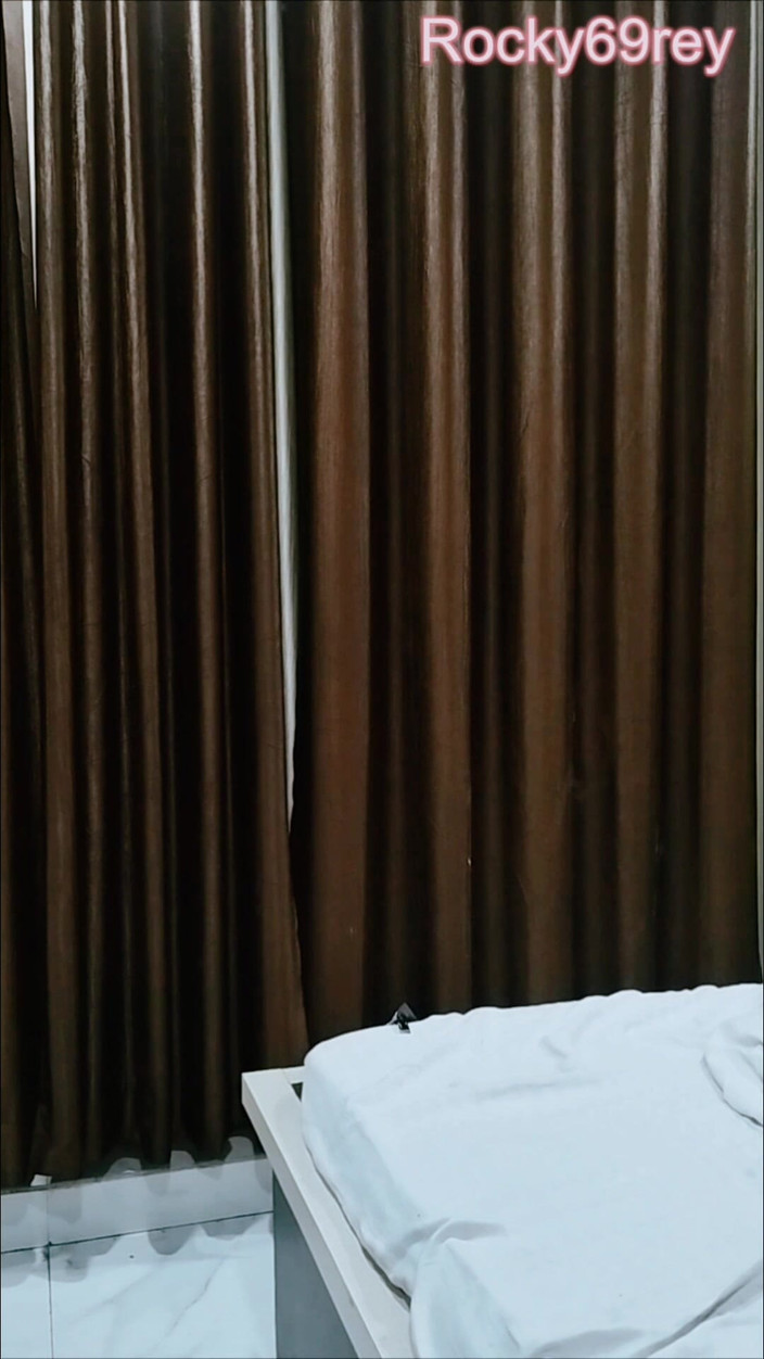 Rocky69rey: Adik tiri Leena Nice blowjob