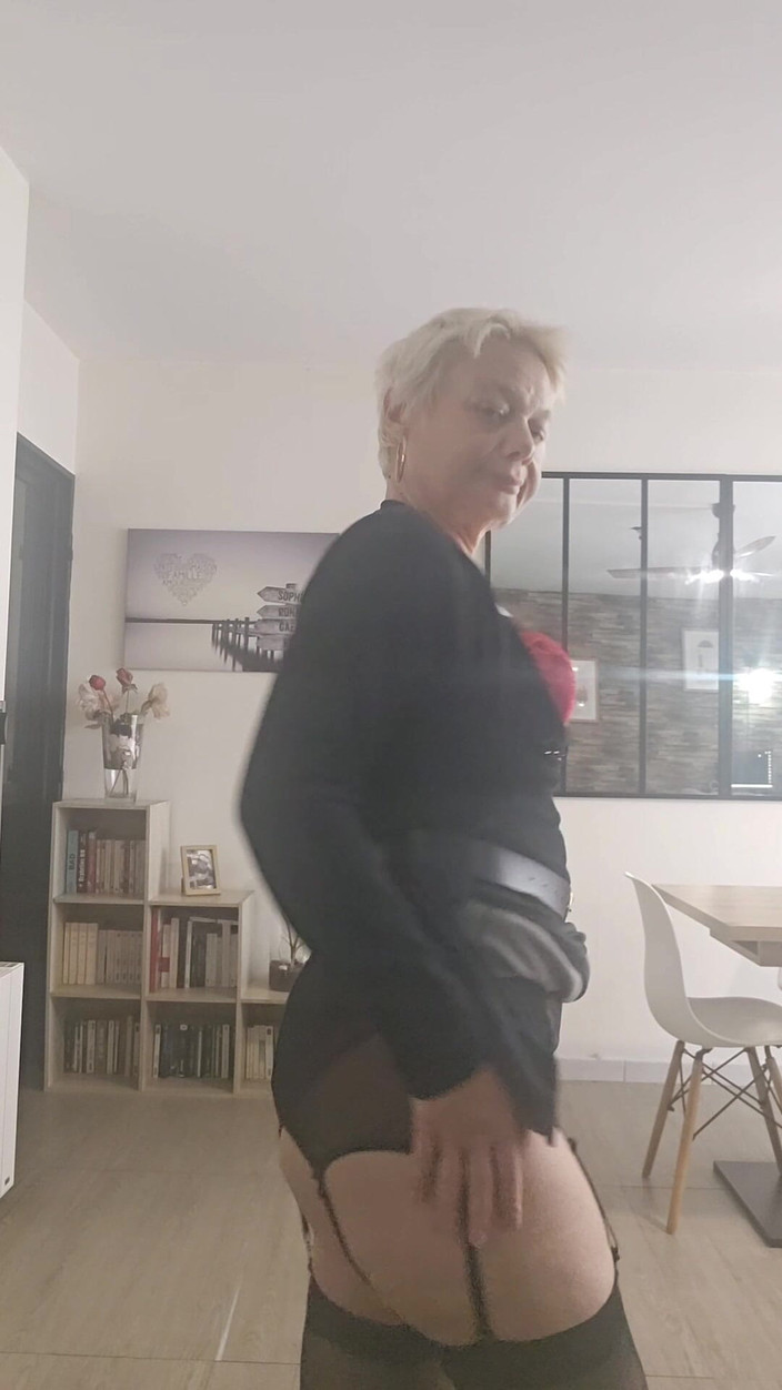 Sofy13: 我今天的穿着，去上班时你喜欢