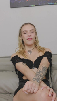 Retour de la flexible canuck avec Dylan Moore avec Jax Slayher