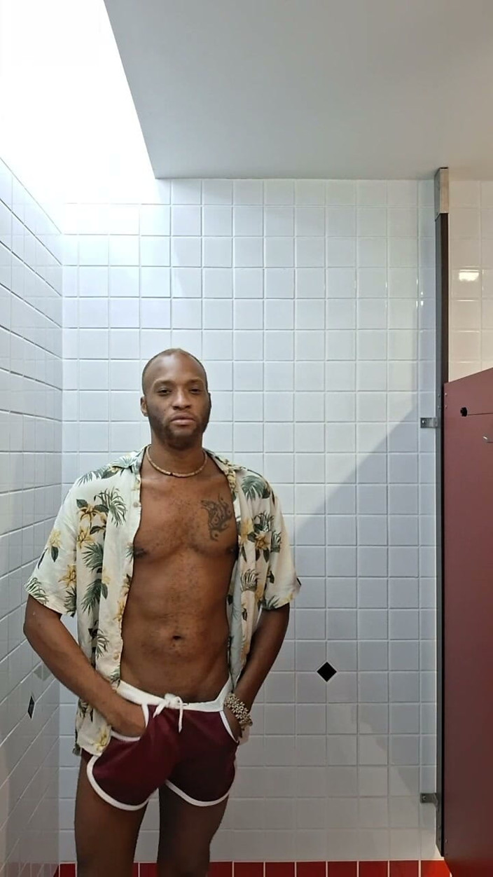 Kennie Jai: Had to Get Away From Work and Jerk
