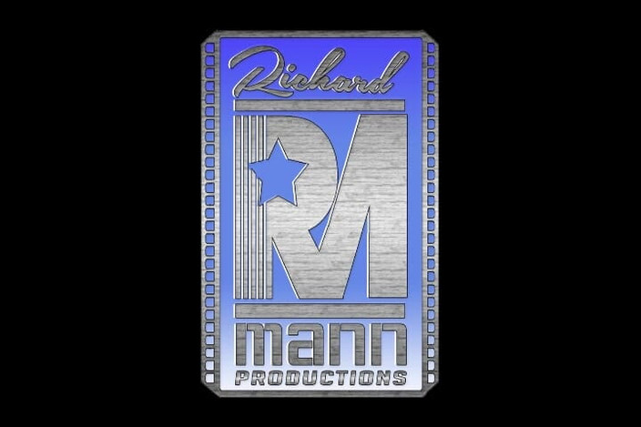 Richard Mann: Hermético para Syren De Mer