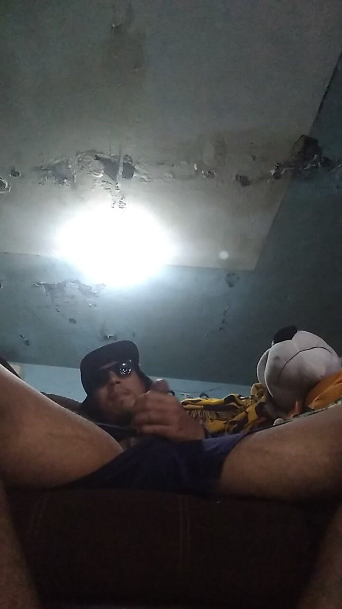 AlexAlejandro13: Uwodzę się sam w salonie
