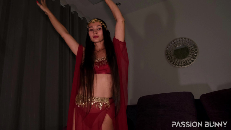 PassionBunny: Călărire Anală Intensă Și Labă Cu Ejaculare După Dans - Videoclip Custom