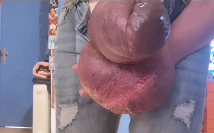 Monster_Meat_: Bombeando minha terceira perna novamente