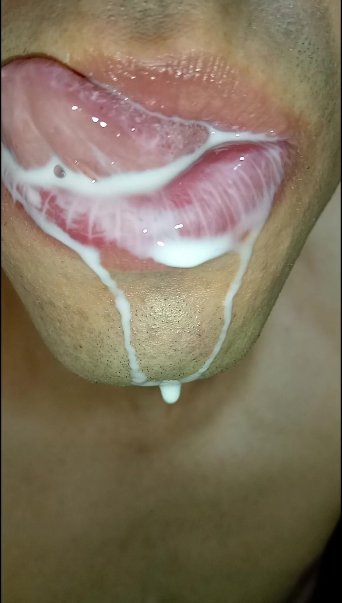 Rey rey: Big, Wet Tongue Fetish