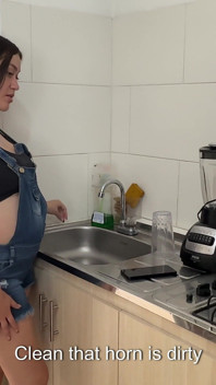 A Fun Game Ends in a Hard Fuck Between the Little Dwarf Vergon and His Pregnant Stepsister