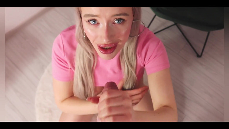 AnnaReyBlonde: Chceš stříkat