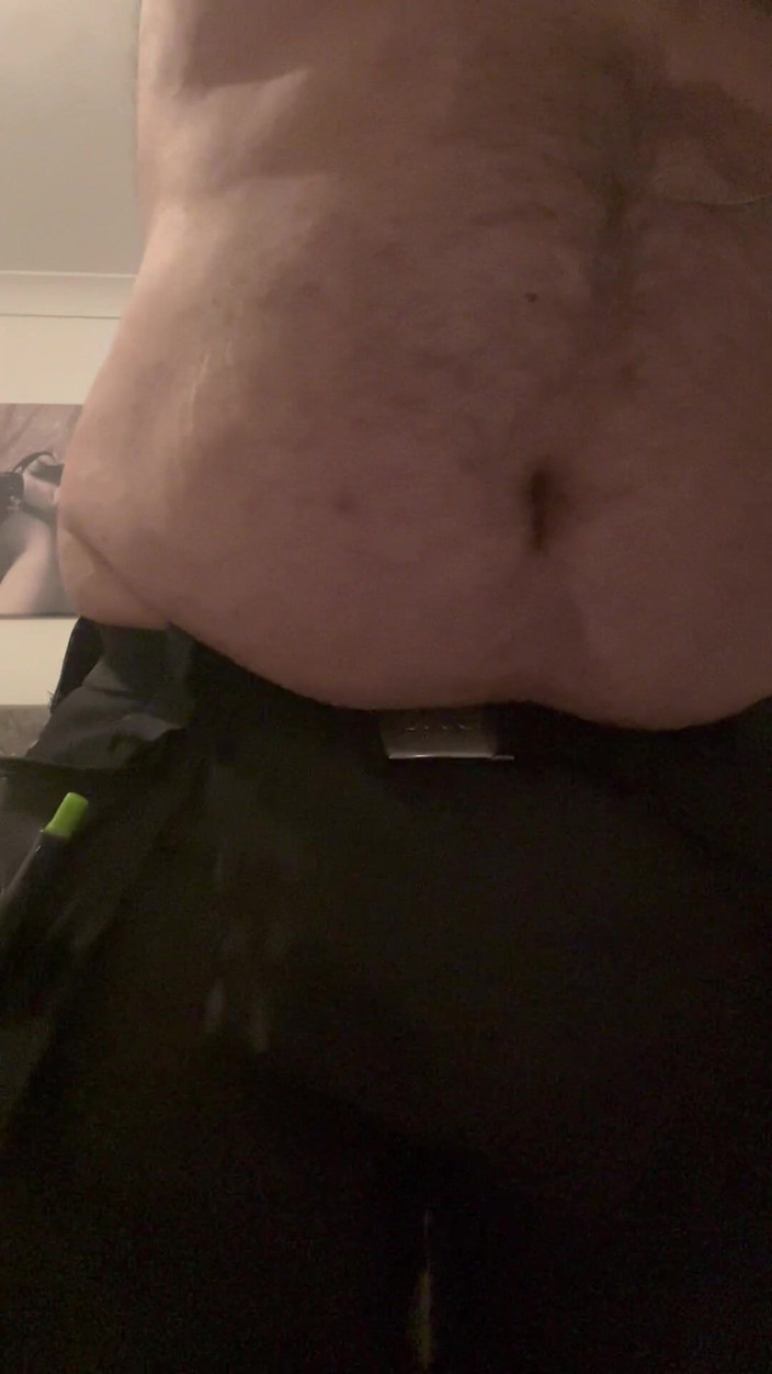 Shaun Cbt: 젖꼭지 클램프와 엉덩이 플러그로 자지와 볼 본딩