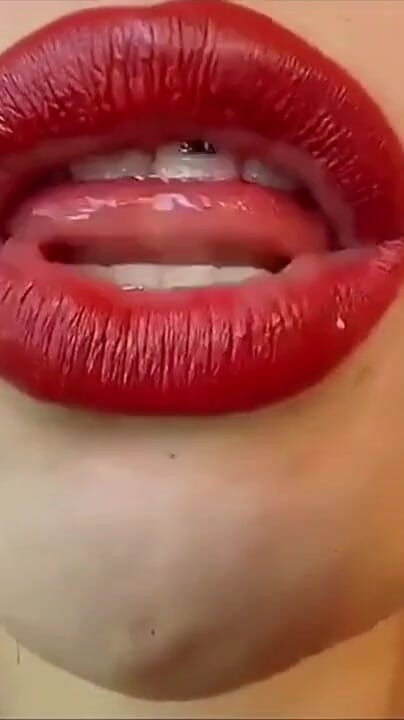 I Like to Have Your Penis Between My Mouth and Swallow Your Milk (Georgia Beli)