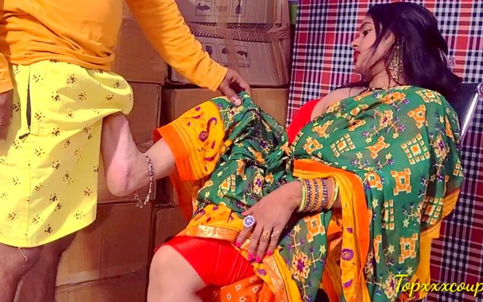 Topxxxcouple: Sexy bhabhi XXX šukání v Godownu