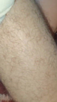 Nevlastní táta mi rozbil pusu penisem a já jsem dostal semeno do krku