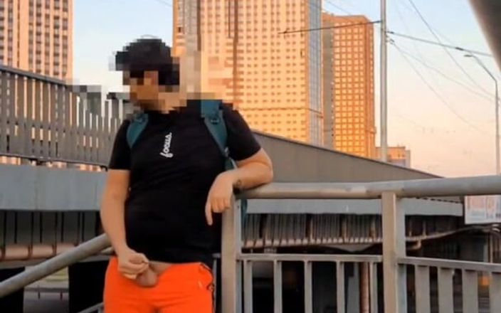 Wanker forever: Супер гаряча ризикована громадська вулиця Дрочка. Майже спіймали