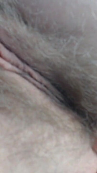 Mein super haariges arschloch fingern mit stöhnen
