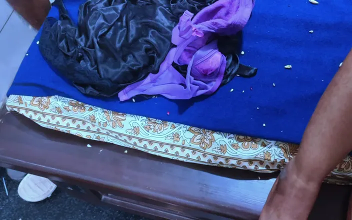 Tamil lesbian: Tamil Group Sex in Home