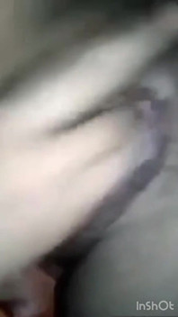 Desi ragazza così eccitata per il fidanzato cuck nella sua figa così ha iniziato a strofinarsi la figa