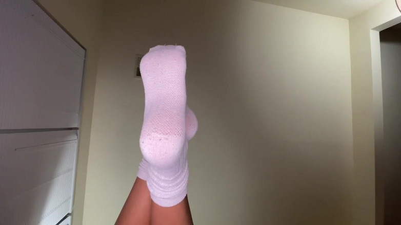 Pink Foxx: 핑크 폭스의 양말 제거