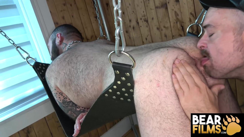 Bear Films: Bearfilms Slutty Cub Axel Wood Sténá z Knox Otooles táta...