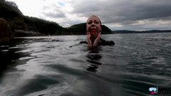 UKCuteGirl Lucy Lauren: ウェットスーツのボールギャグ付きオーシャンロープボンデージ