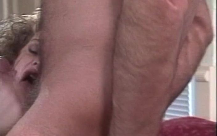 Vintage Lust: Пара насолоджується різними статевими актами No4