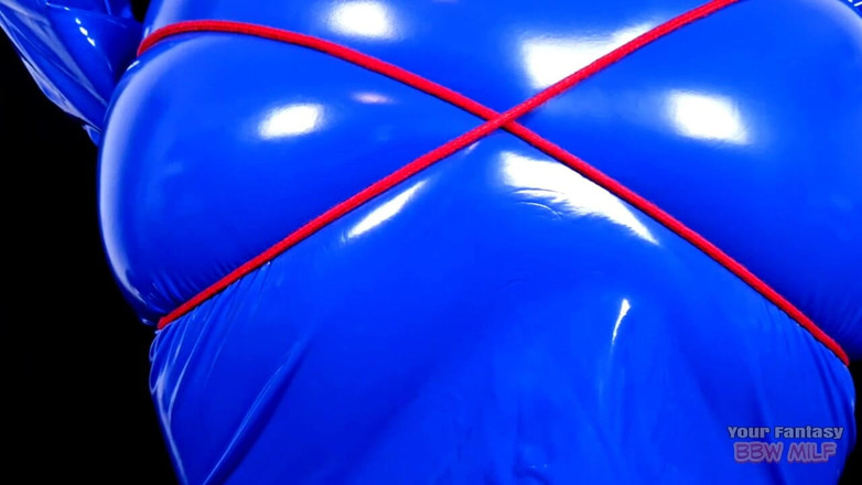 BBW_Wife: Abito kinky in pvc grandi tette e corda (scambista MILF matura...