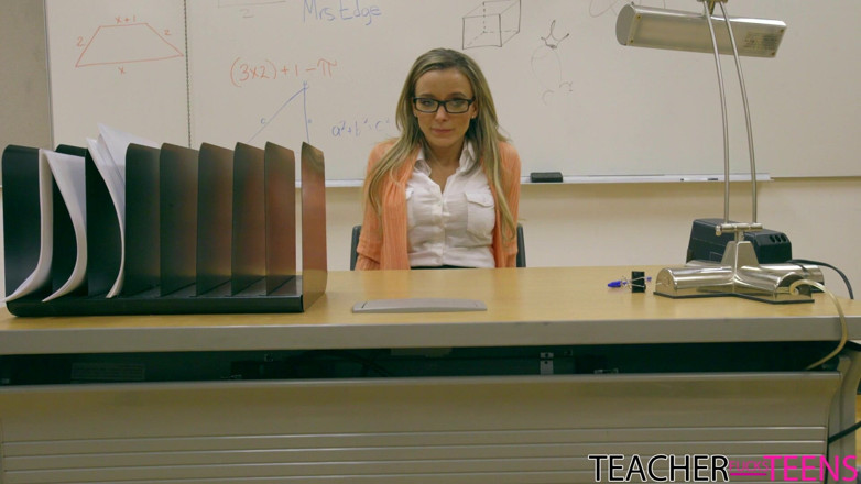 Teacher Fucks Teens: Speciale dopo il college - S2:e10