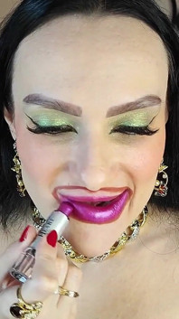 I Make Super Huge Lips with Lip Liner and Fuck with Guy