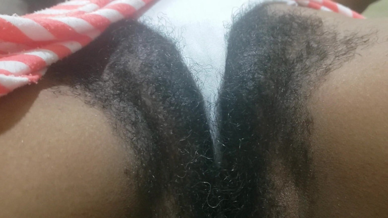 Lovemina: Belle-mère, femme mariée sexy, vidéo maison, grosse chatte, gros plan