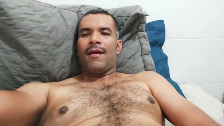 Brandnew: Amador honí