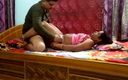 Pop mini: India hermanastra hardcore follando en lencería