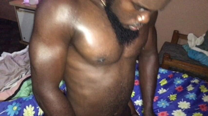 Youngcaptin: Seksi götünü derinden kazıyor